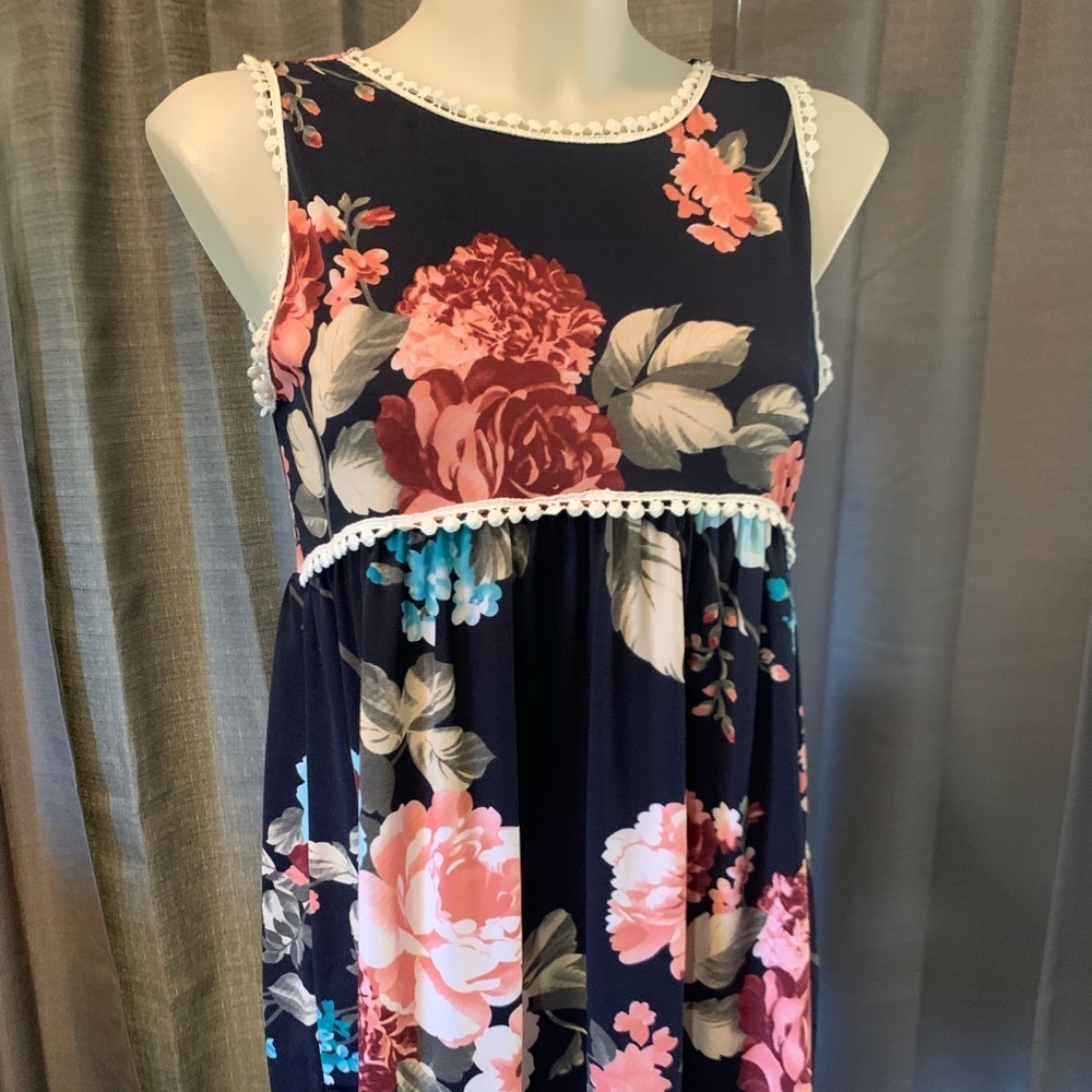 Egs Floral Top Babydoll Style EUC